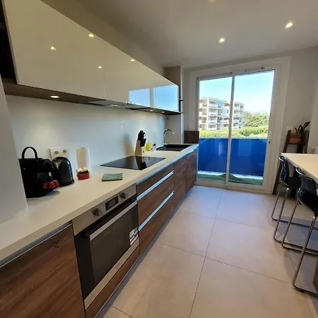 Getaway - Sunset & Pool Apartment Antibes