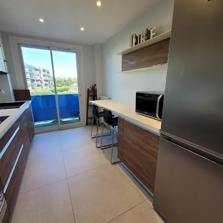 Getaway - Sunset & Pool Apartment Antibes